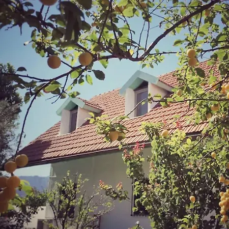 Beautiful In Crete Near The Sea - 200sqm